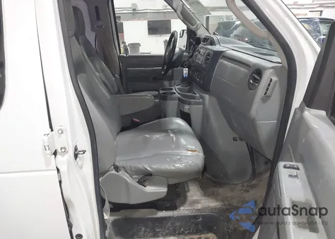 2012 Ford E-250 Commercial z USA, uszkodzony, nr VIN 1FTNE2EL4CDA36955